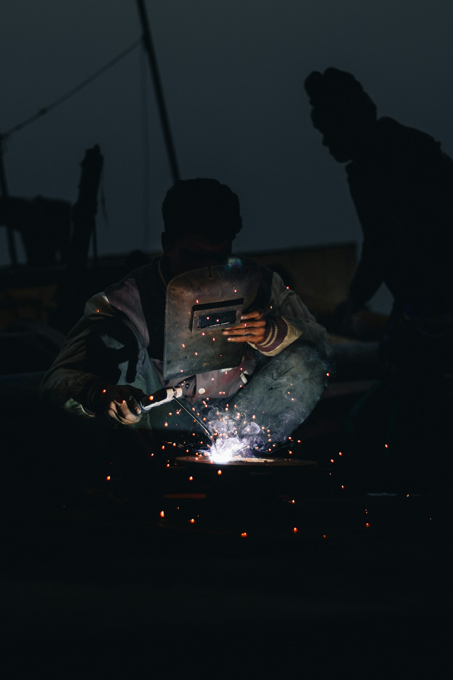 How Helmet Features Enhance Your Welding Experience